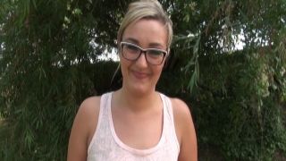 Oliver Sweet - Lindsay 27 Ans,salope &agrave; Lunette,elle Suc