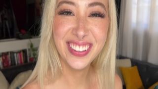 ProducersFun - Chloe Surreal - A Fucking Conversation